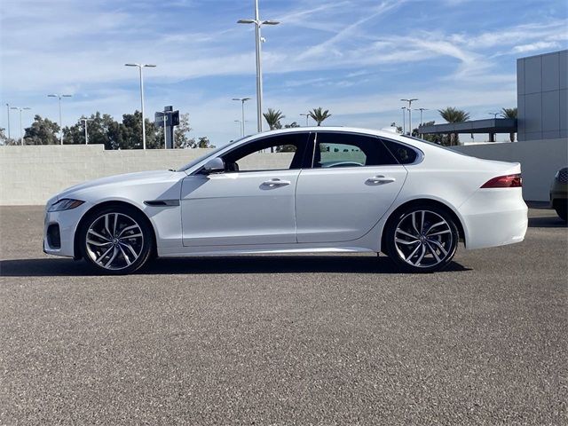 2024 Jaguar XF R-Dynamic SE