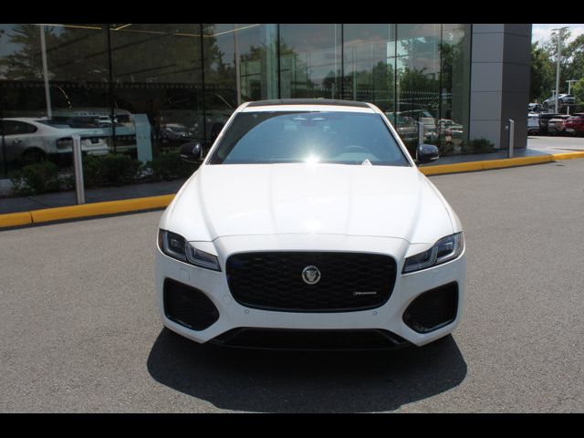 2024 Jaguar XF R-Dynamic SE