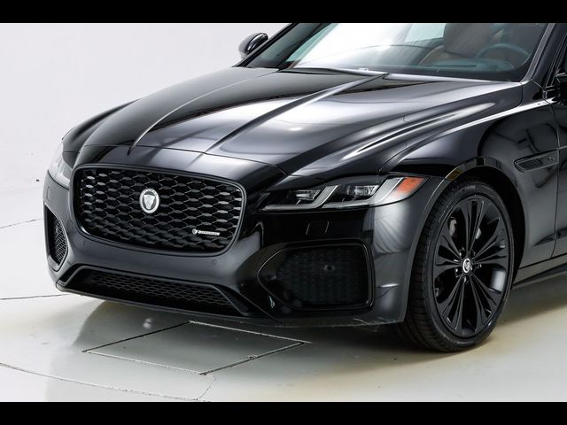 2024 Jaguar XF R-Dynamic SE