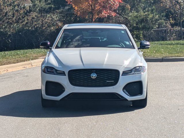 2024 Jaguar XF R-Dynamic SE