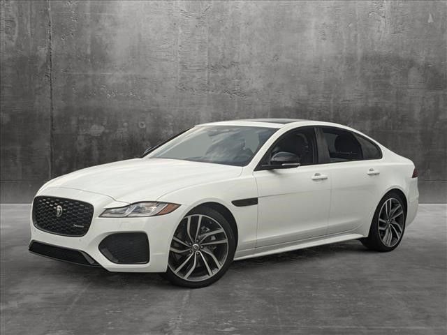 2024 Jaguar XF R-Dynamic SE