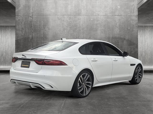 2024 Jaguar XF R-Dynamic SE