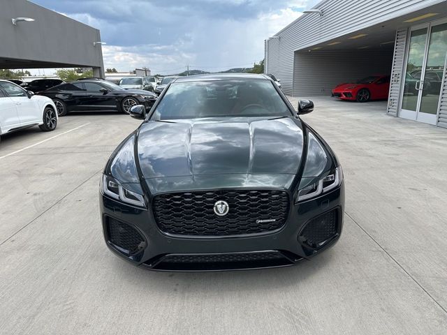 2024 Jaguar XF R-Dynamic SE