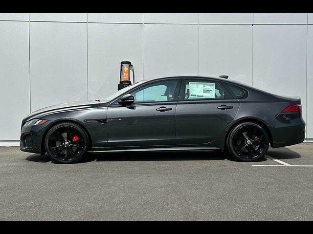 2024 Jaguar XF R-Dynamic SE