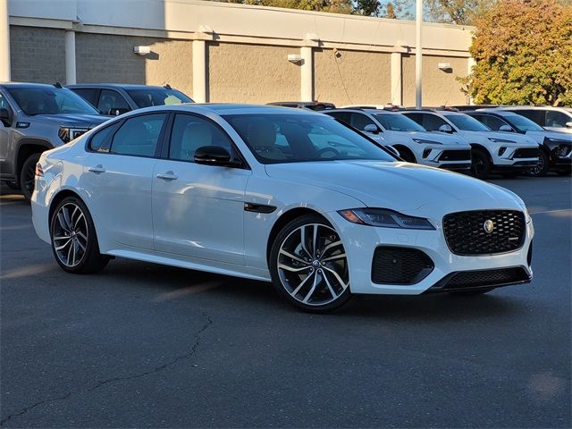 2024 Jaguar XF R-Dynamic SE