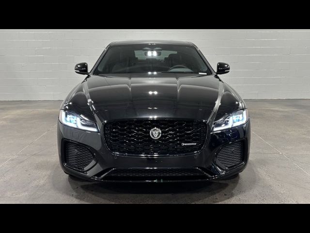 2024 Jaguar XF R-Dynamic SE