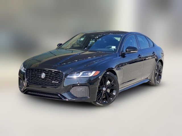 2024 Jaguar XF R-Dynamic SE