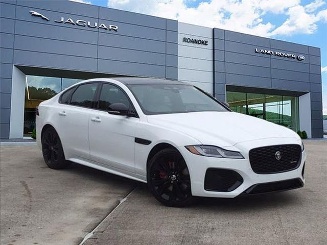 2024 Jaguar XF R-Dynamic SE