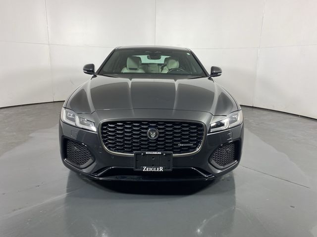 2024 Jaguar XF R-Dynamic SE