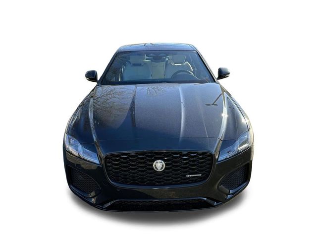 2024 Jaguar XF R-Dynamic SE