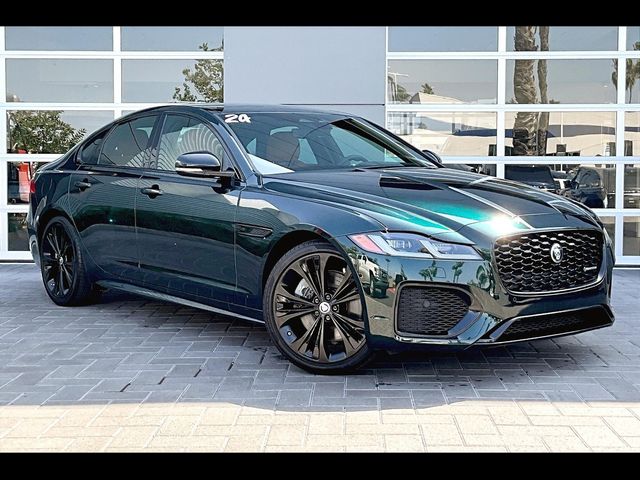 2024 Jaguar XF R-Dynamic SE