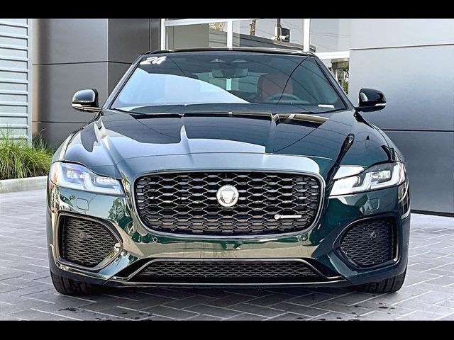 2024 Jaguar XF R-Dynamic SE