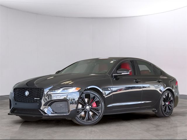 2024 Jaguar XF R-Dynamic SE