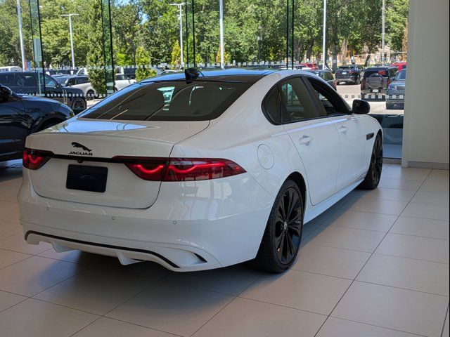 2024 Jaguar XF R-Dynamic SE