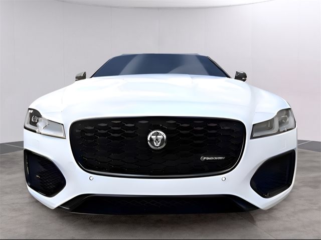 2024 Jaguar XF R-Dynamic SE