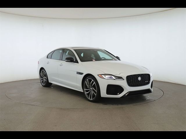 2024 Jaguar XF R-Dynamic SE