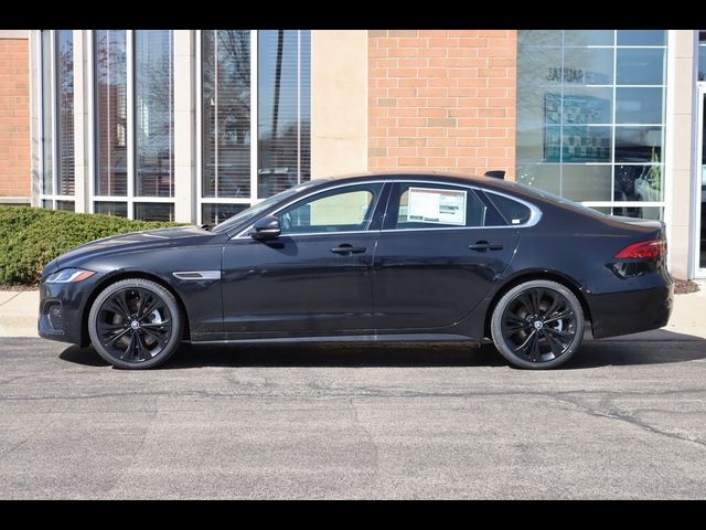 2024 Jaguar XF R-Dynamic SE