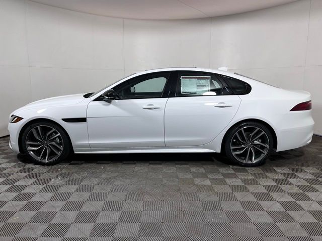 2024 Jaguar XF R-Dynamic SE