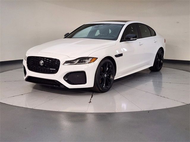 2024 Jaguar XF R-Dynamic SE