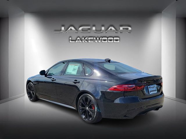 2024 Jaguar XF R-Dynamic SE