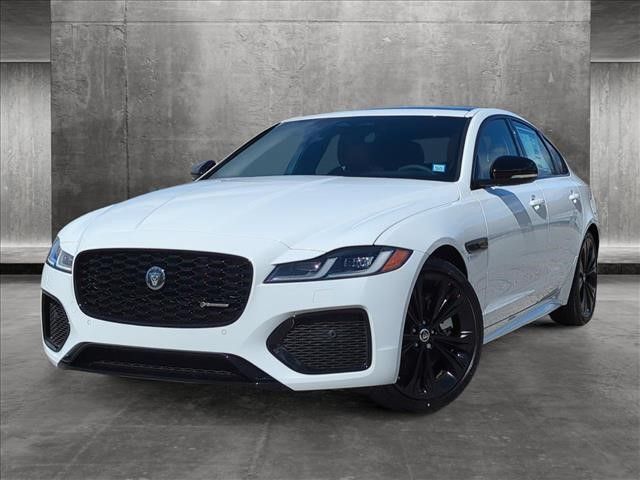 2024 Jaguar XF R-Dynamic SE