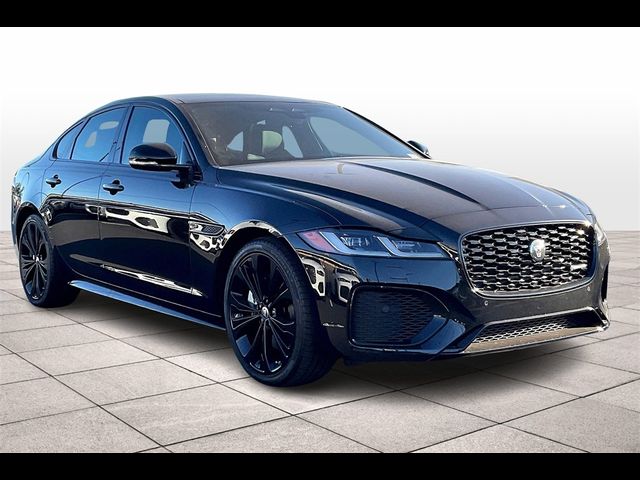 2024 Jaguar XF R-Dynamic SE