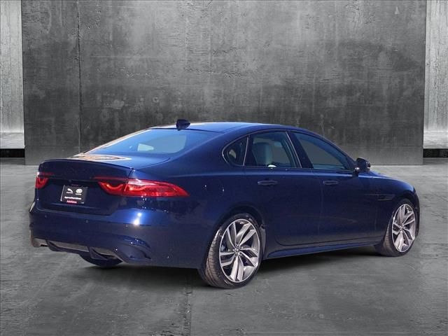 2024 Jaguar XF R-Dynamic SE