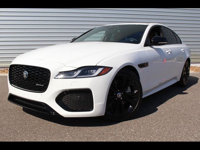 2024 Jaguar XF R-Dynamic SE