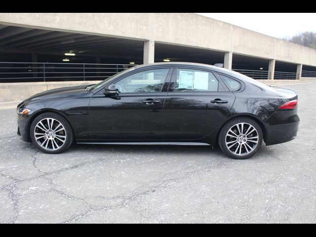2024 Jaguar XF R-Dynamic SE