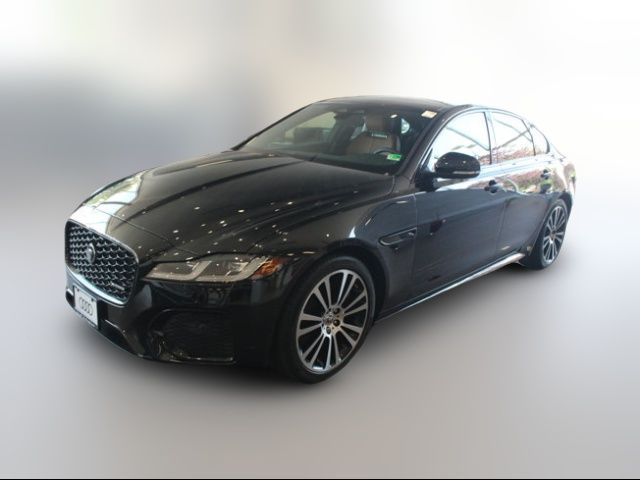 2024 Jaguar XF R-Dynamic SE