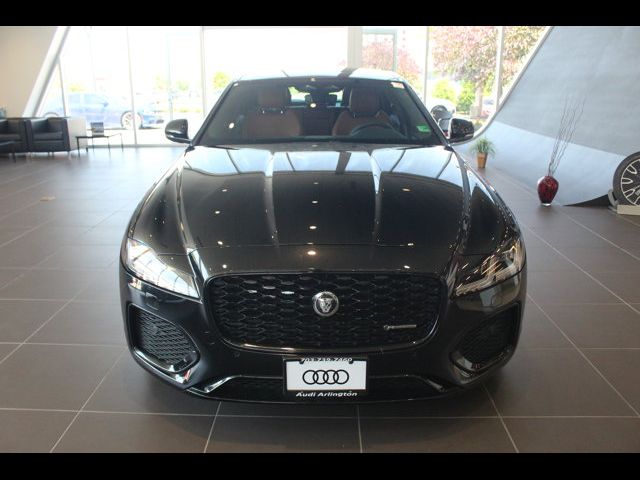 2024 Jaguar XF R-Dynamic SE