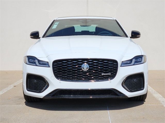 2024 Jaguar XF R-Dynamic SE