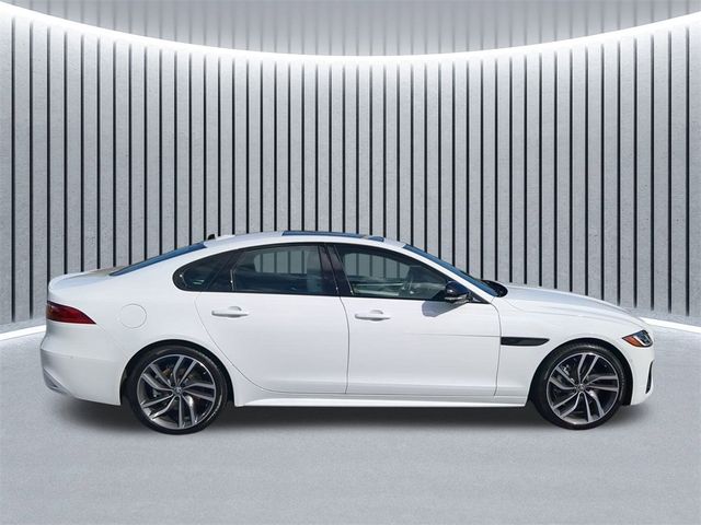 2024 Jaguar XF R-Dynamic SE