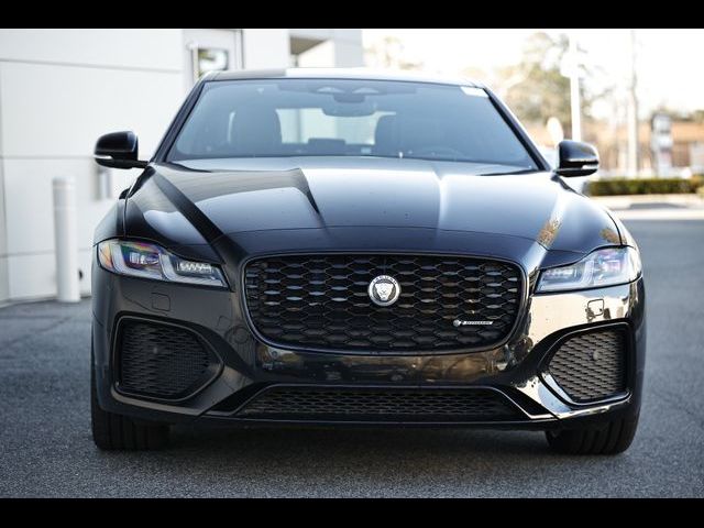 2024 Jaguar XF R-Dynamic SE