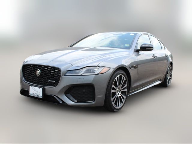 2024 Jaguar XF R-Dynamic SE