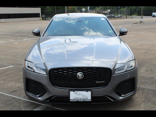 2024 Jaguar XF R-Dynamic SE