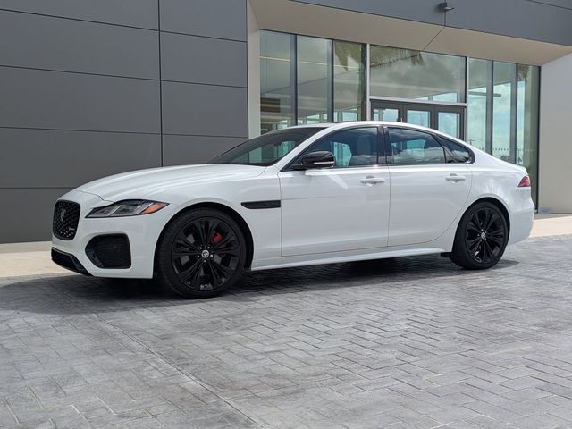 2024 Jaguar XF R-Dynamic SE