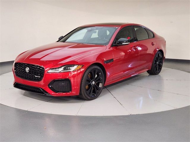 2024 Jaguar XF R-Dynamic SE