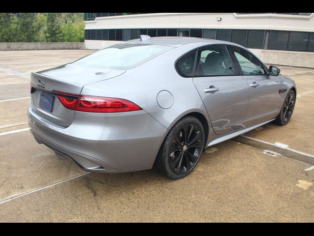 2024 Jaguar XF R-Dynamic SE