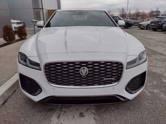 2024 Jaguar XF R-Dynamic SE