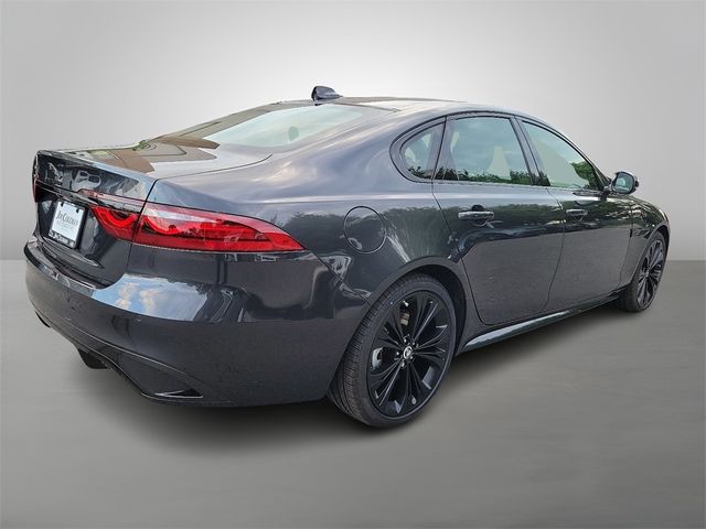 2024 Jaguar XF R-Dynamic SE