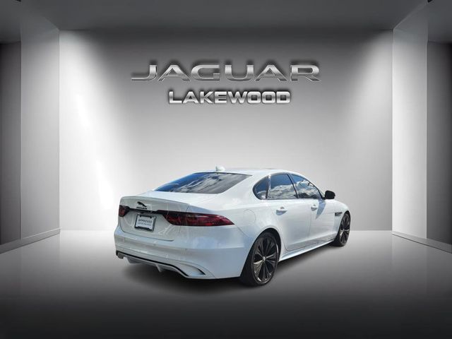 2024 Jaguar XF R-Dynamic SE