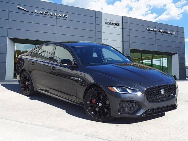 2024 Jaguar XF R-Dynamic SE