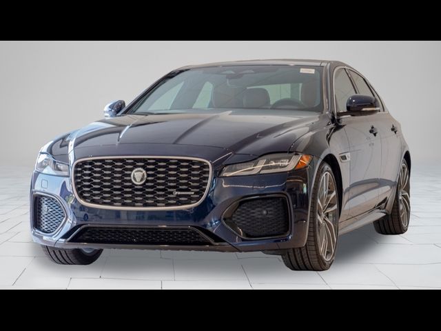 2024 Jaguar XF R-Dynamic SE