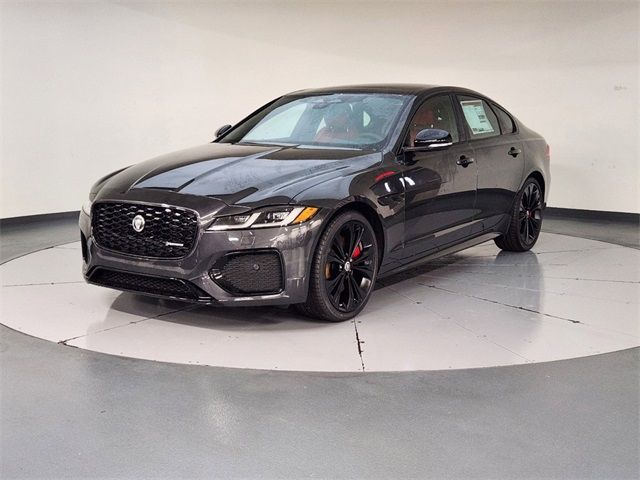 2024 Jaguar XF R-Dynamic SE