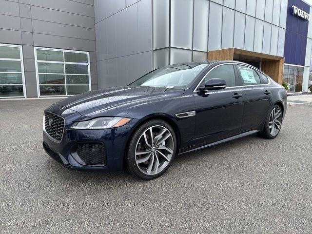 2024 Jaguar XF R-Dynamic SE