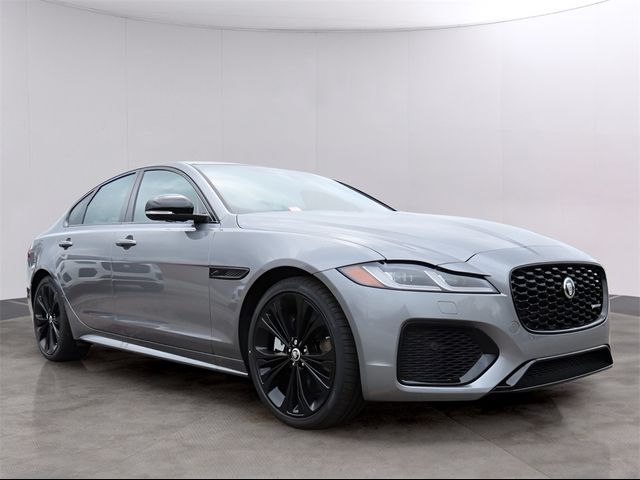 2024 Jaguar XF R-Dynamic SE