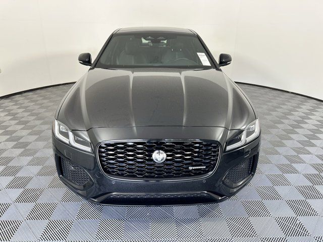 2024 Jaguar XF R-Dynamic SE