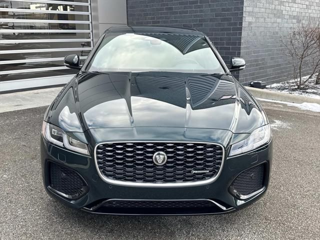 2024 Jaguar XF R-Dynamic SE