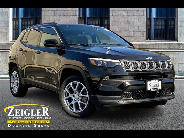 2024 Jeep Compass Latitude Lux